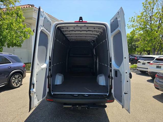 2026 Mercedes-Benz Sprinter 2500 High Roof 4-Cyl Diesel HO