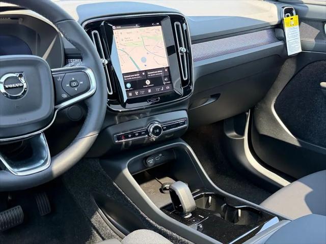 2026 Volvo EX40 Plus, Twin Motor, Fully electric