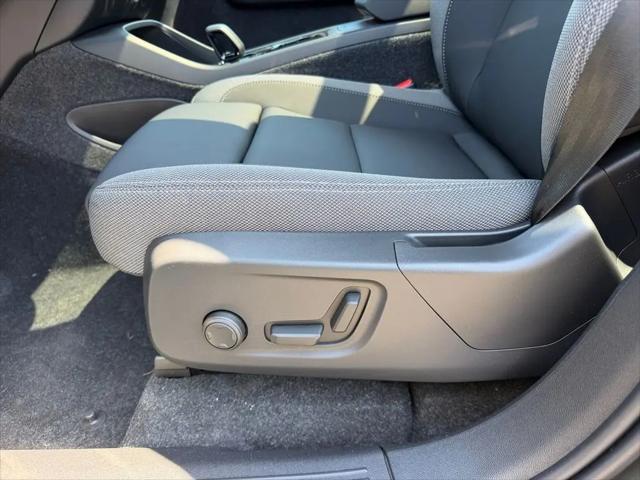 2026 Volvo EX40 Plus, Twin Motor, Fully electric