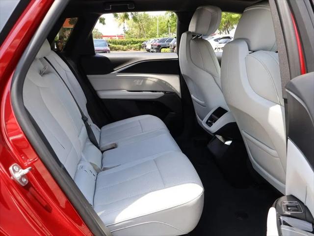 2024 Cadillac iQ Sport w/1SF