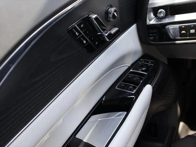 2024 Cadillac iQ Sport w/1SF