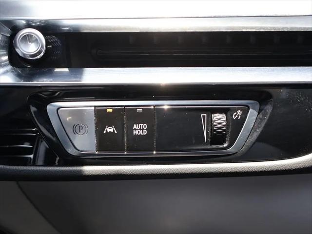 2024 Cadillac iQ Sport w/1SF