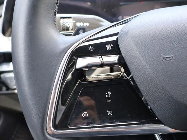 2024 Cadillac iQ Sport w/1SF