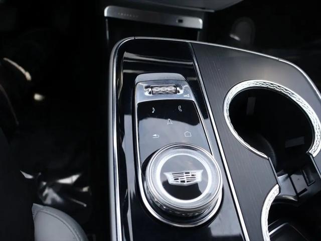 2024 Cadillac iQ Sport w/1SF