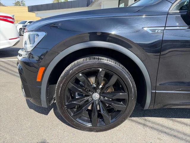 2021 Volkswagen Tiguan 2.0T SE R-Line Black