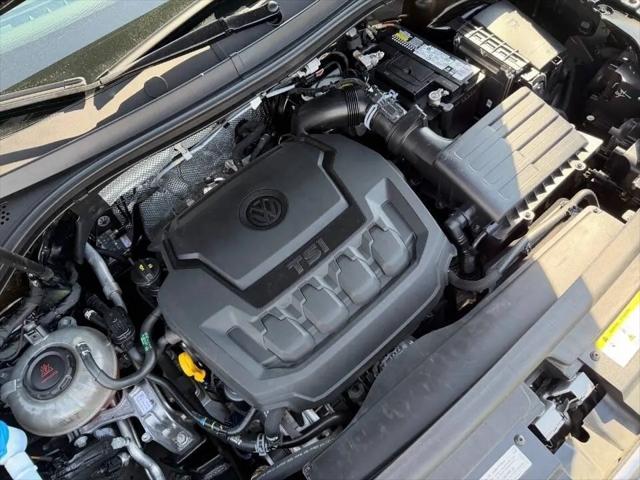 2021 Volkswagen Tiguan 2.0T SE R-Line Black