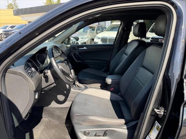 2021 Volkswagen Tiguan 2.0T SE R-Line Black