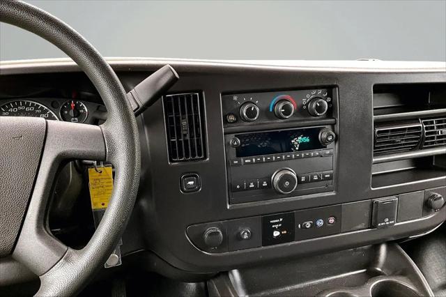 2024 GMC Savana Cargo RWD 2500 Regular Wheelbase Work Van
