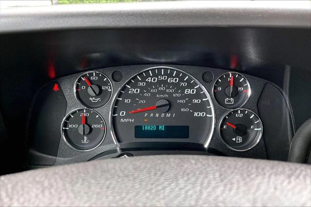 2024 GMC Savana Cargo RWD 2500 Regular Wheelbase Work Van