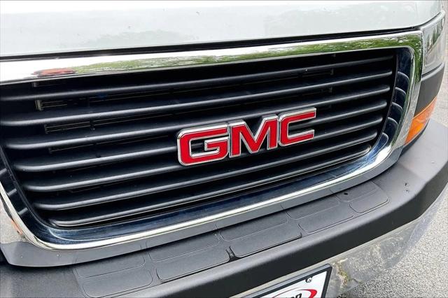 2024 GMC Savana Cargo RWD 2500 Regular Wheelbase Work Van