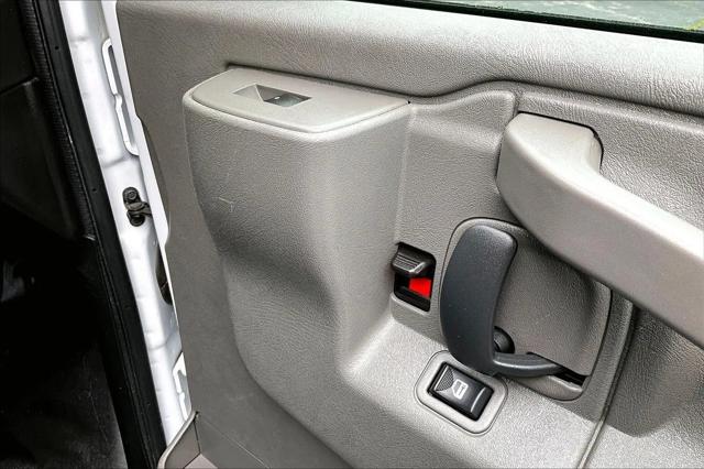 2024 GMC Savana Cargo RWD 2500 Regular Wheelbase Work Van