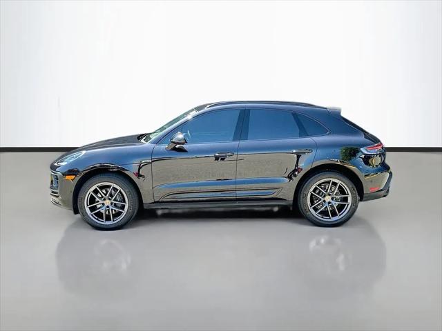 2023 Porsche Macan T