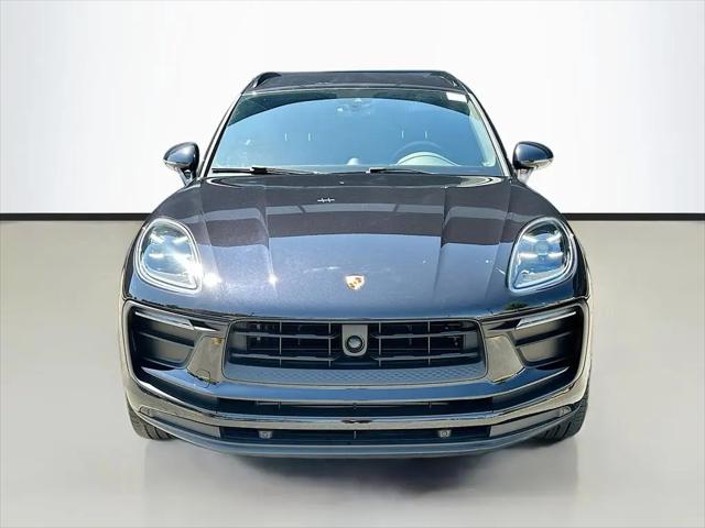 2023 Porsche Macan T