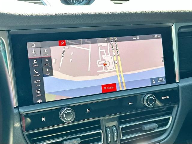 2023 Porsche Macan T