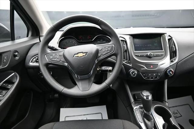 2017 Chevrolet Cruze LT Auto