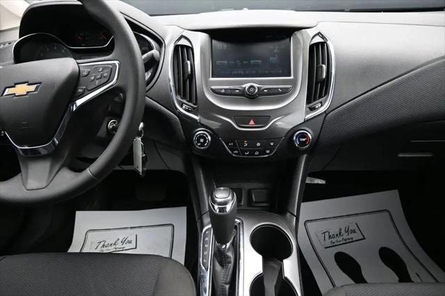 2017 Chevrolet Cruze LT Auto