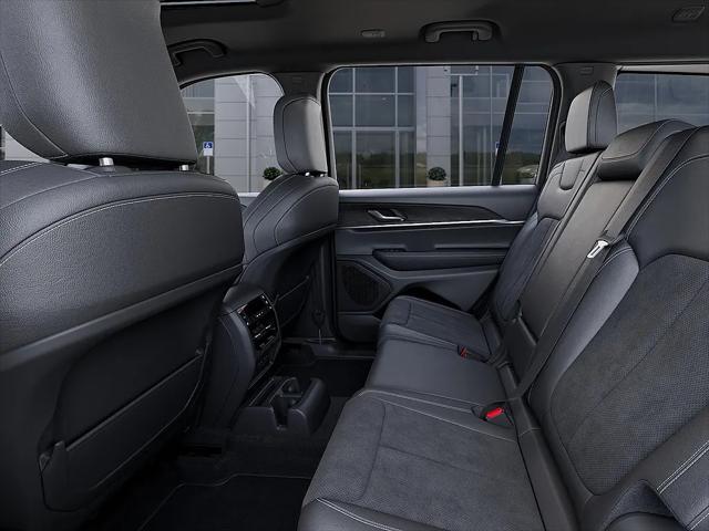2026 Jeep Grand Cherokee L Altitude 4x4