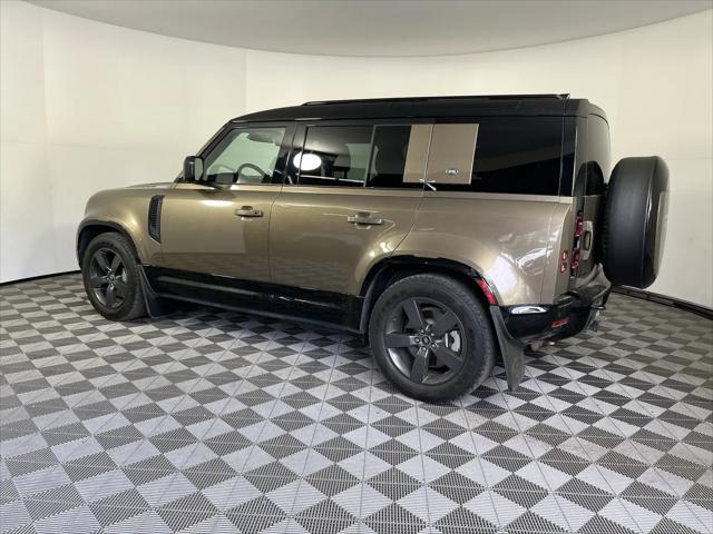 2024 Land Rover Defender 110 P400 X-Dynamic SE