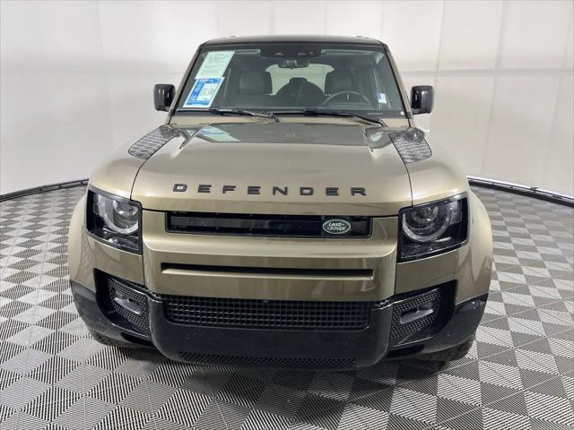 2024 Land Rover Defender 110 P400 X-Dynamic SE