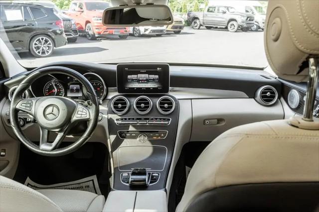 2017 Mercedes-Benz C-CLASS C 300 Luxury 4MATIC