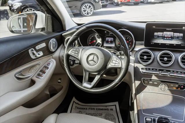 2017 Mercedes-Benz C-CLASS C 300 Luxury 4MATIC
