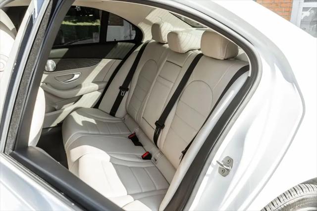 2017 Mercedes-Benz C-CLASS C 300 Luxury 4MATIC