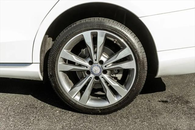 2017 Mercedes-Benz C-CLASS C 300 Luxury 4MATIC
