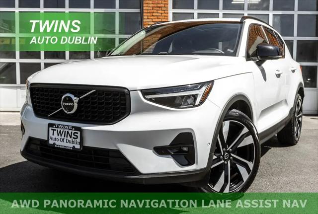 2025 Volvo XC40 B5 Plus Dark Theme for sale near Dublin, OH