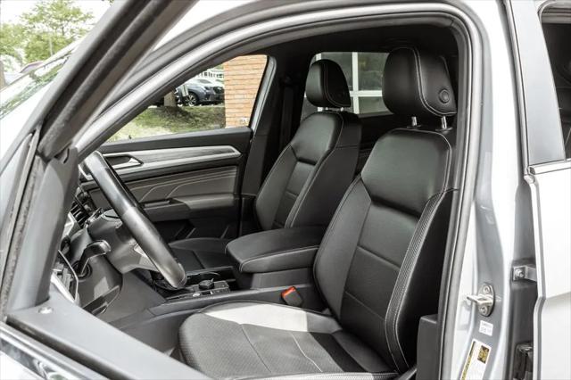 2022 Volkswagen Atlas Cross Sport 3.6L V6 SE w/Technology