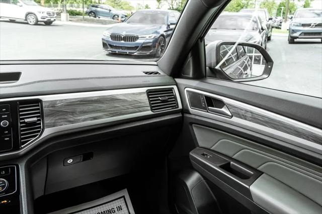 2022 Volkswagen Atlas Cross Sport 3.6L V6 SE w/Technology