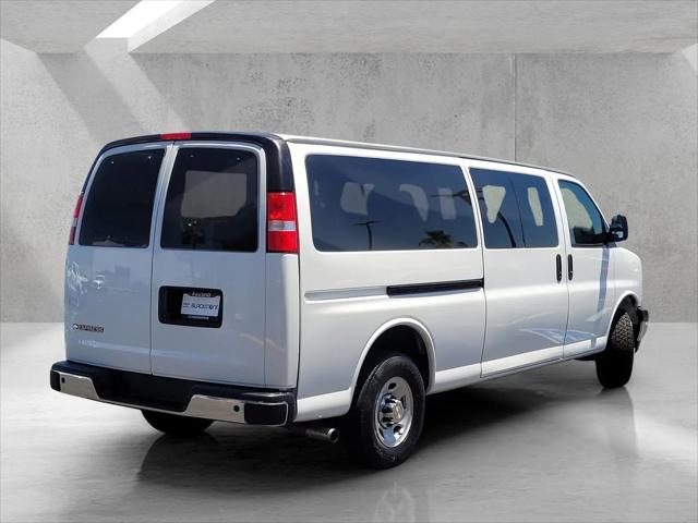 2024 Chevrolet Express Passenger RWD 3500 Extended Wheelbase LT