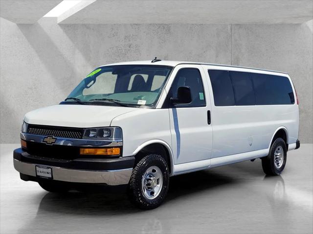 2024 Chevrolet Express Passenger RWD 3500 Extended Wheelbase LT