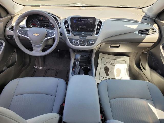 2022 Chevrolet Malibu FWD 1FL