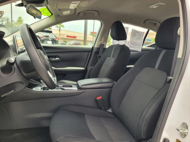 2024 Nissan Sentra SV Xtronic CVT