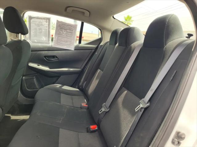 2024 Nissan Sentra SV Xtronic CVT
