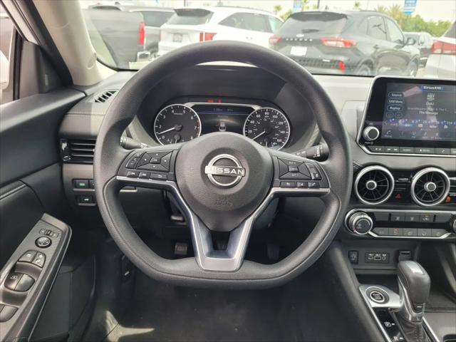 2024 Nissan Sentra SV Xtronic CVT