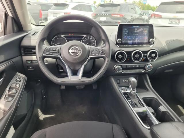 2024 Nissan Sentra SV Xtronic CVT