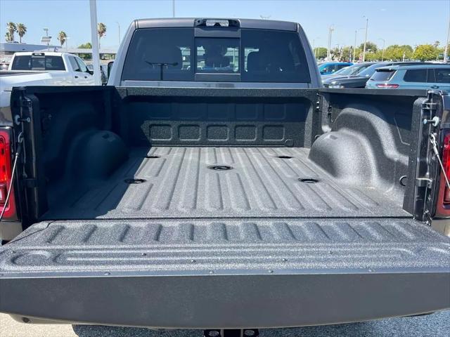 2026 Ram 2500 Black Express Crew Cab 4x4 64 Box