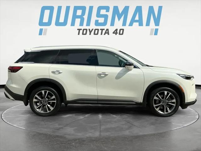 2023 INFINITI QX60 LUXE AWD