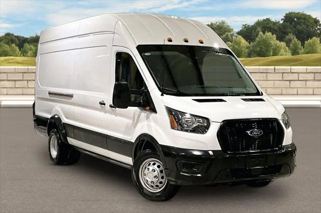 2024 Ford Transit Cargo Van T-350 HD