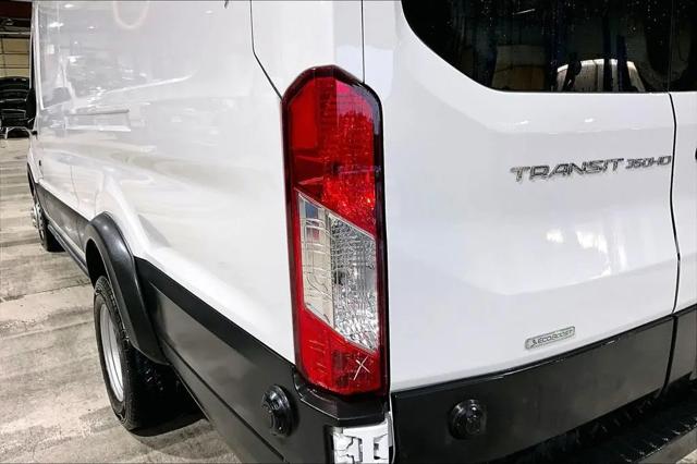 2024 Ford Transit Cargo Van T-350 HD