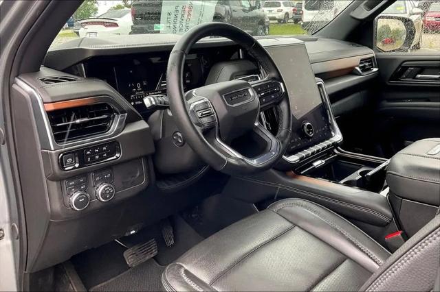 2025 GMC Yukon XL 4WD Denali