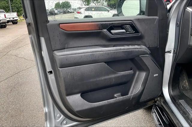 2025 GMC Yukon XL 4WD Denali