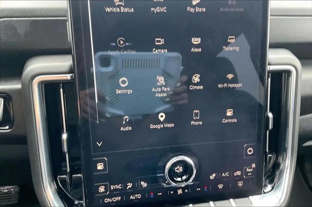 2025 GMC Yukon XL 4WD Denali