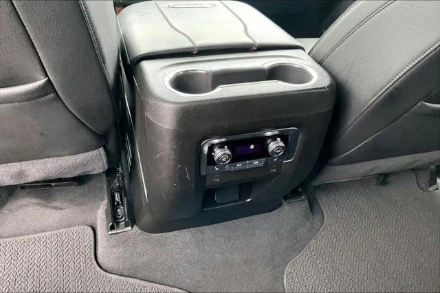 2025 GMC Yukon XL 4WD Denali
