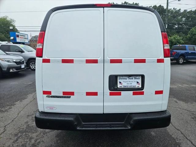 2021 Chevrolet Express Cargo Van RWD 2500 Regular Wheelbase WT
