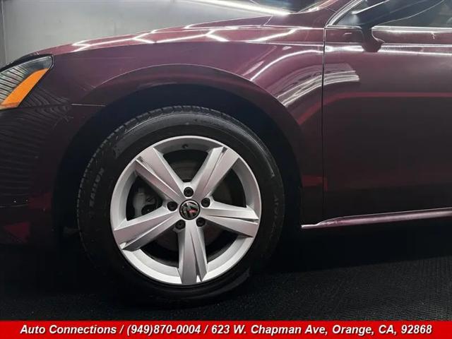 2013 Volkswagen Passat 2.5L SE