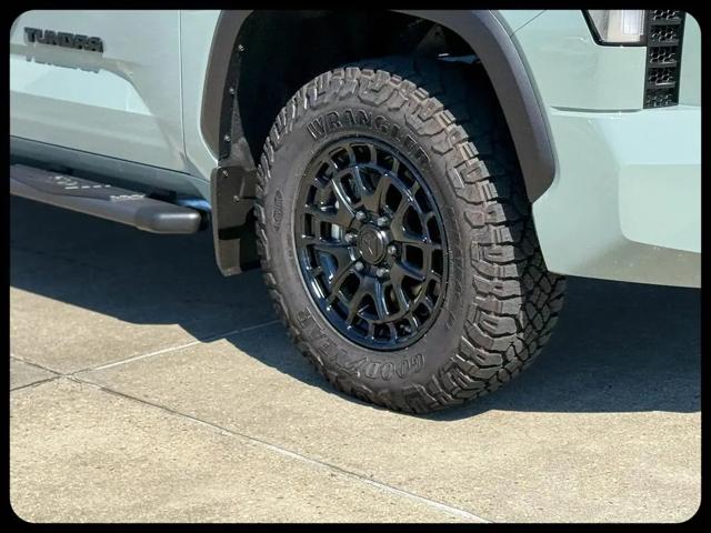 2026 Toyota Tundra SR5 CrewMax 5.5' Bed