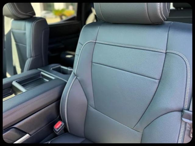 2026 Toyota Tundra SR5 CrewMax 5.5' Bed
