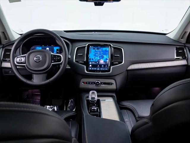 2025 Volvo XC90 Plug-In Hybrid T8 Ultra 7-Seater